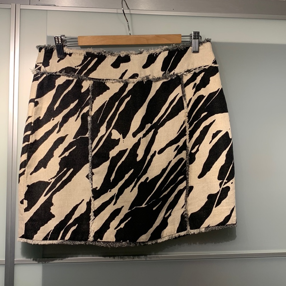 Michael Kors Black And Tan Linen Mini Skirt Size 6